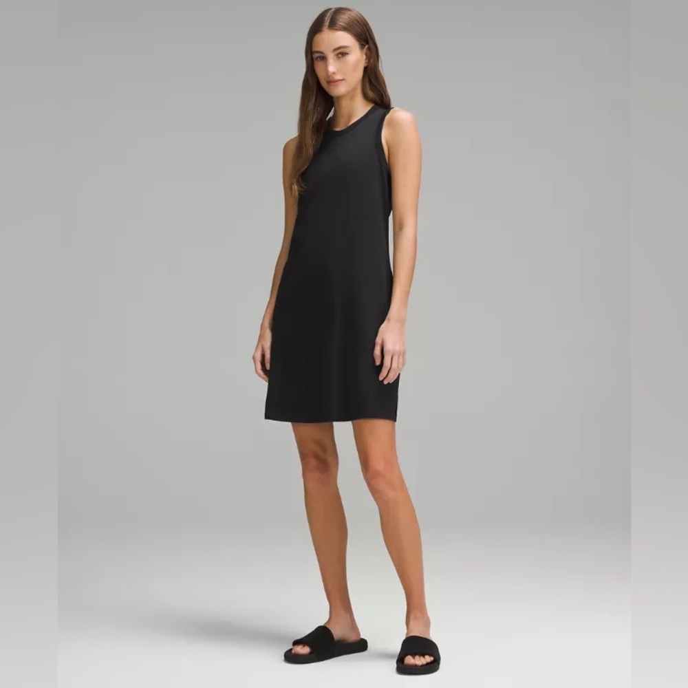 LULULEMON Classic-Fit Cotton-Blend Black Dress With Side Slits Size 6 EUC